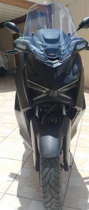 YAMAHA XMAX 300 CONNECTED ABS YAMAHA XMAX 300 CONNECTED ABS